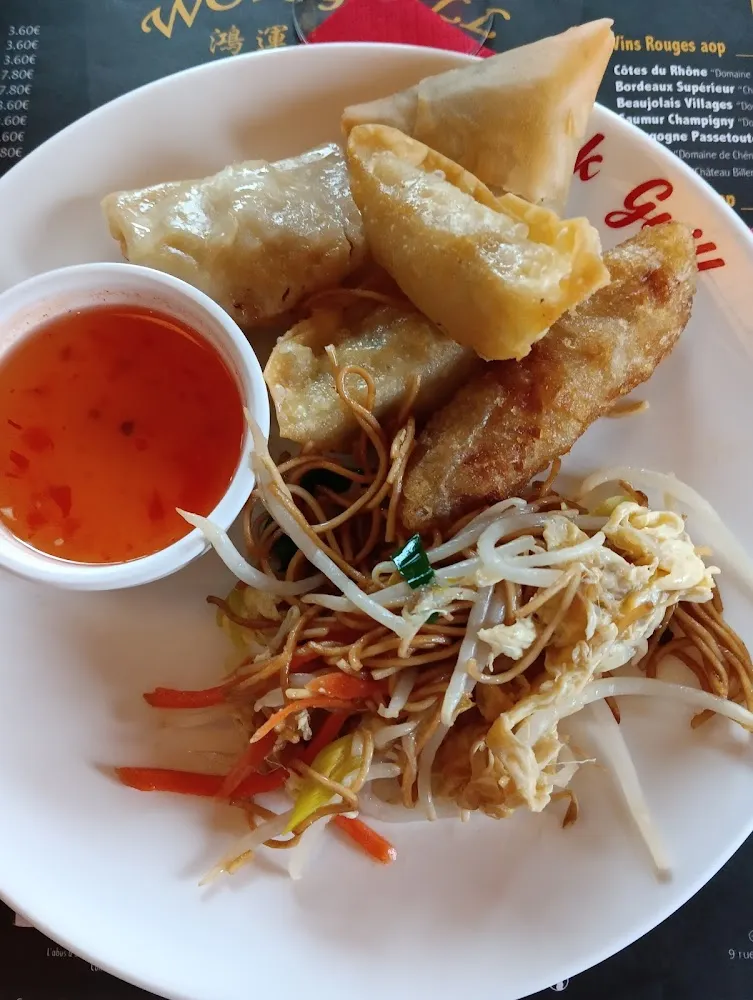 Assiette Variée Du Buffet